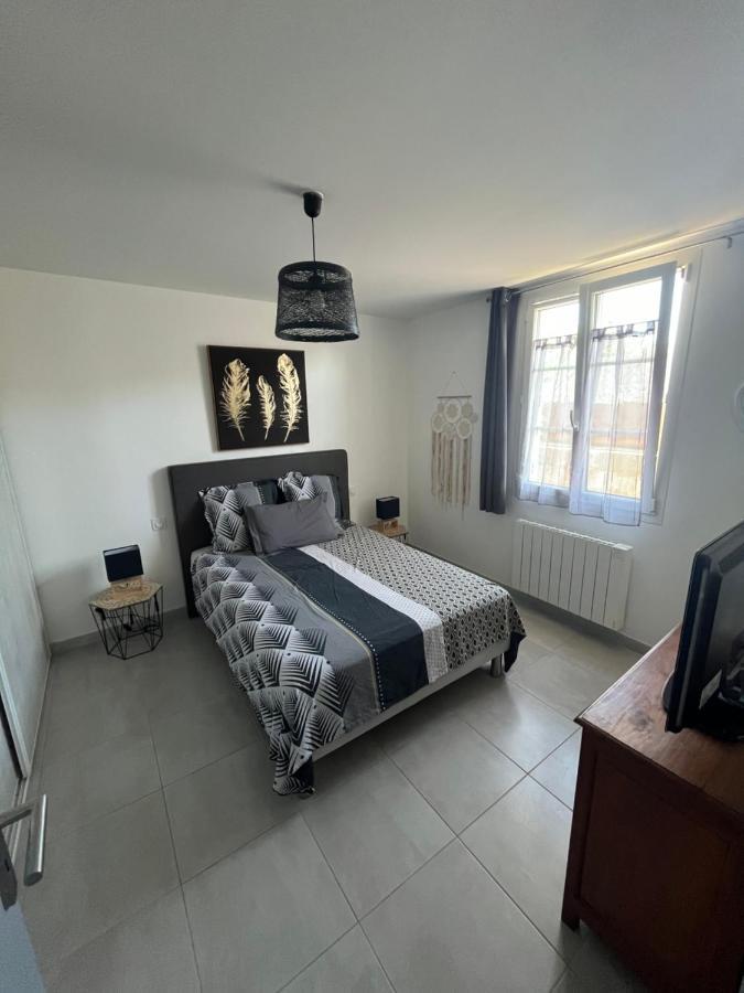 Maison Chaleureuse Avec Terrasse Privative Proche De La Gare Et Du Centre-Ville Rochefort  Zewnętrze zdjęcie