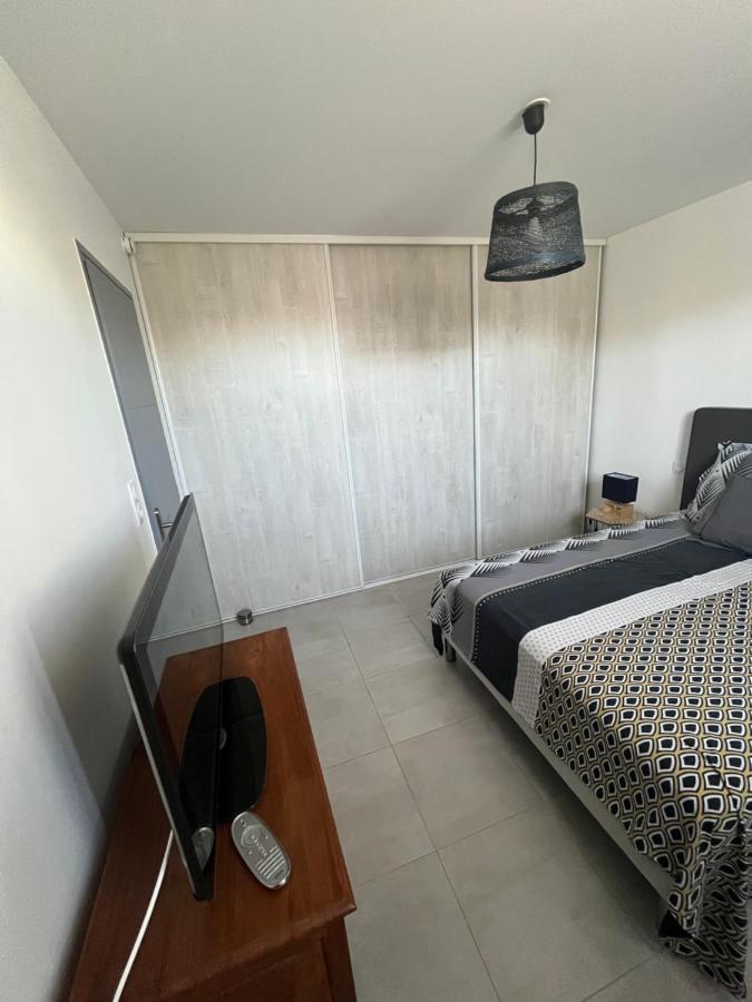 Maison Chaleureuse Avec Terrasse Privative Proche De La Gare Et Du Centre-Ville Rochefort  Zewnętrze zdjęcie