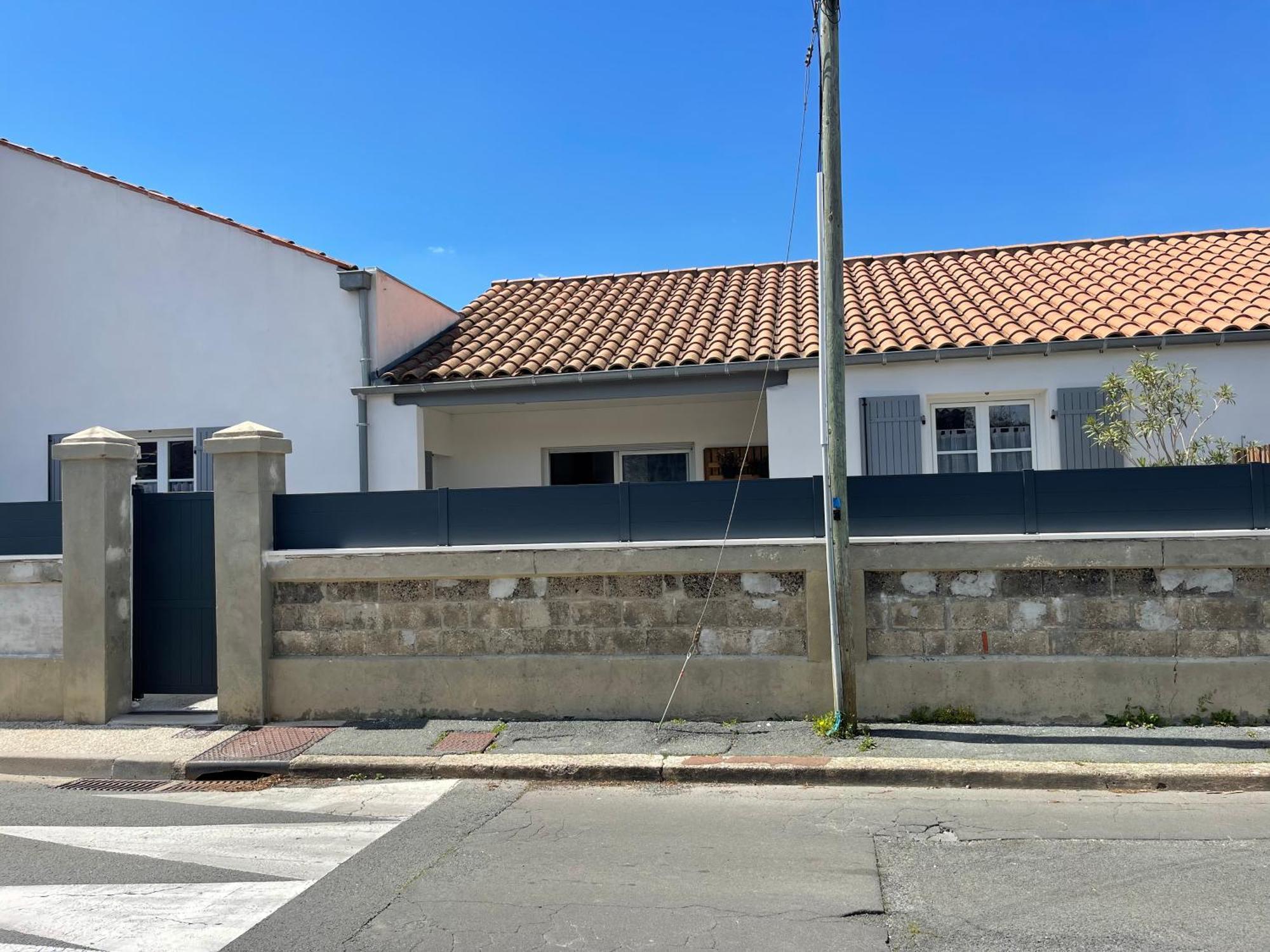 Maison Chaleureuse Avec Terrasse Privative Proche De La Gare Et Du Centre-Ville Rochefort  Zewnętrze zdjęcie
